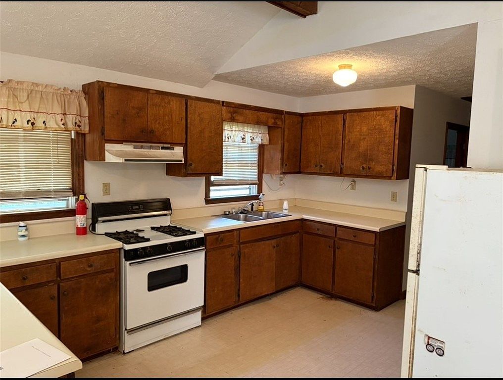 606 Lee Road 238 Phenix City, AL 36870 - Thumbnail 4