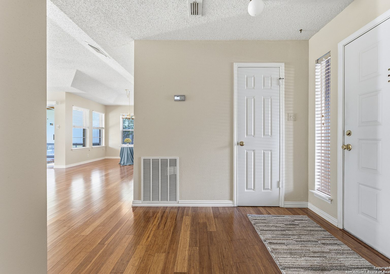 1121 Mossy Ln Schertz, TX 78154 - Thumbnail 4