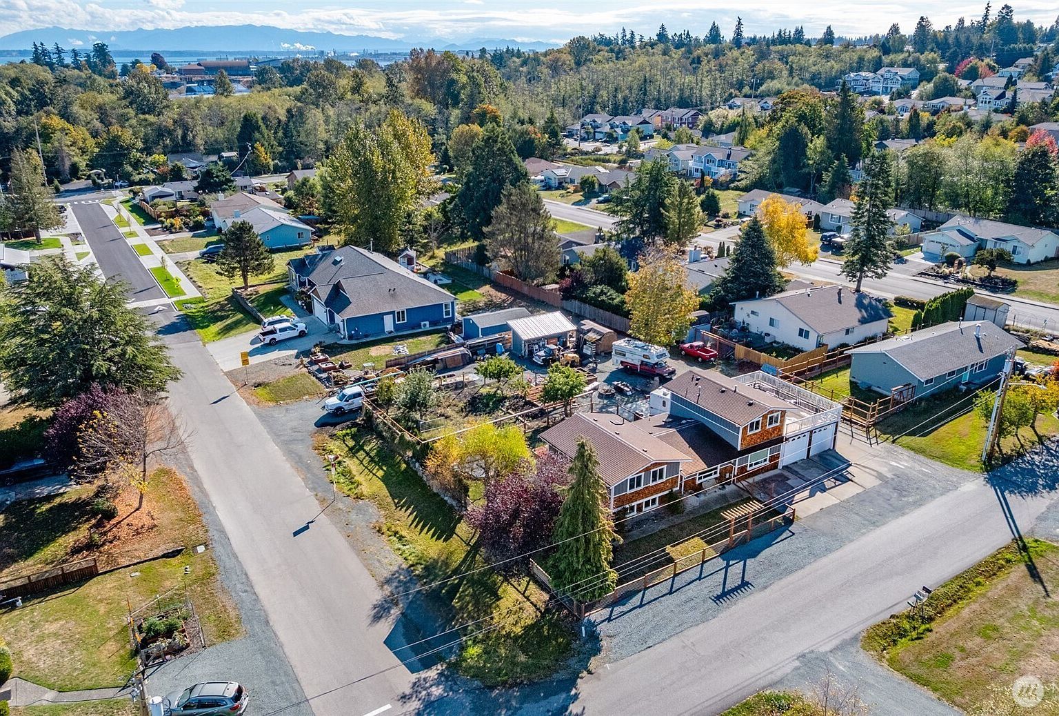 1607 B Ave Anacortes, WA 98221 - Thumbnail 4