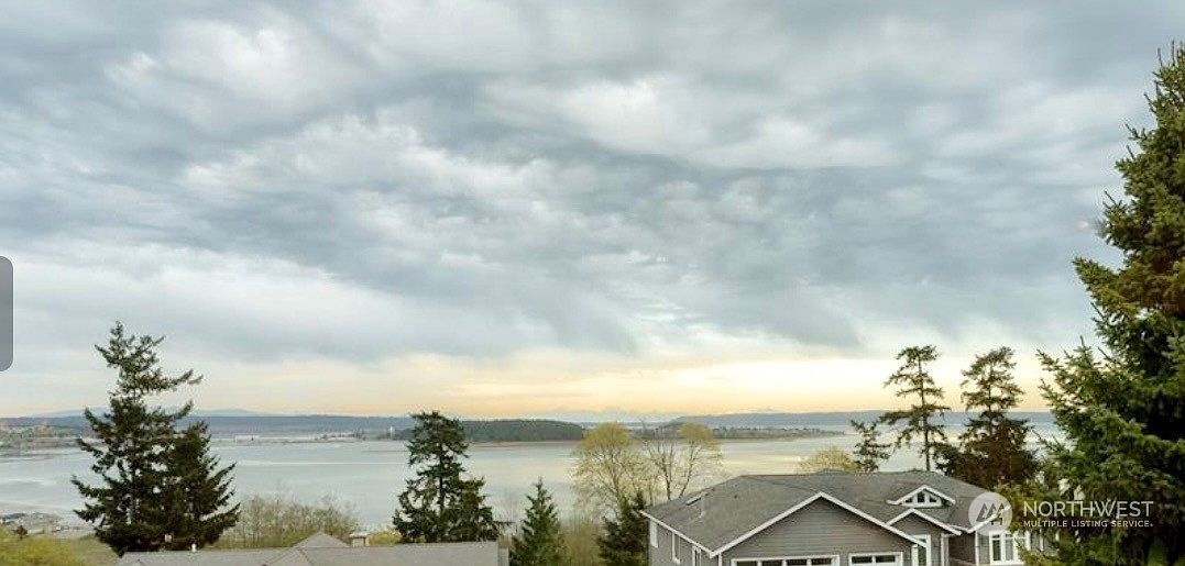 2331 SW Freund St Oak Harbor, WA 98277 - Thumbnail 4