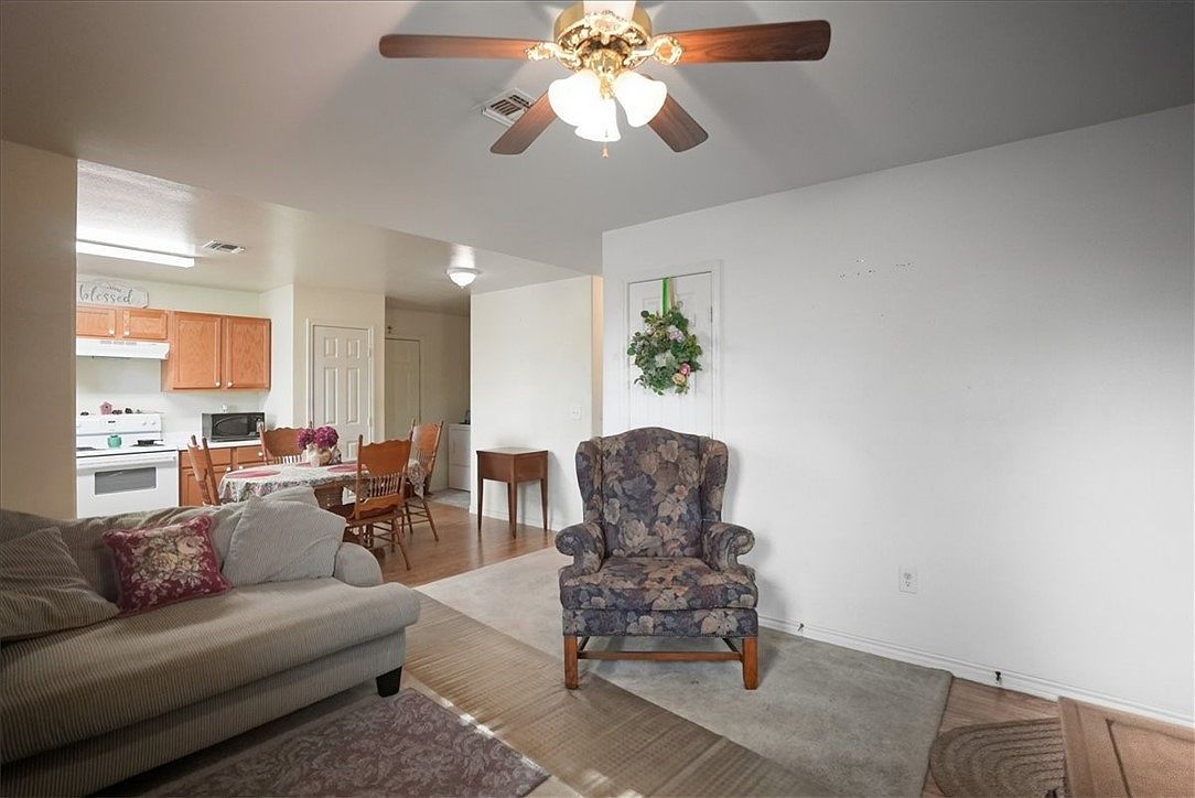 3260 Highway 281 George West, TX 78022 - Thumbnail 4