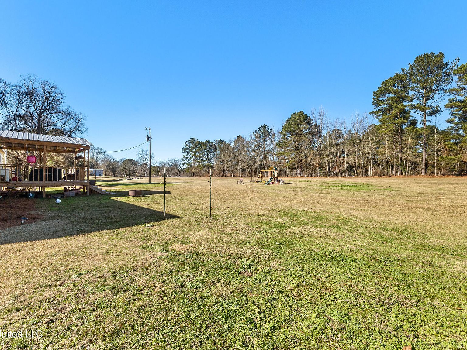 36 Powers Dr Laurel, MS 39443 - Thumbnail 4