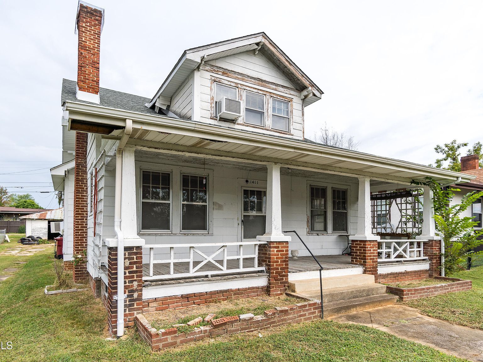 1411 E Unaka Ave Johnson City, TN 37601 - Thumbnail 4