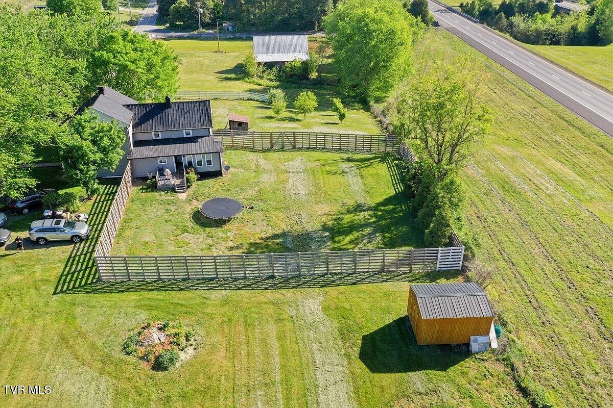 2829 & 2839 Rock Springs Rd Kingsport, TN 37664 - Thumbnail 4