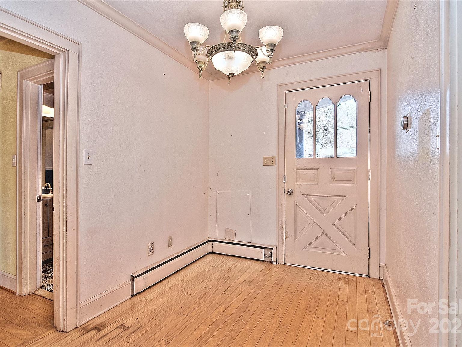 936 23rd Ave NE Hickory, NC 28601 - Thumbnail 4