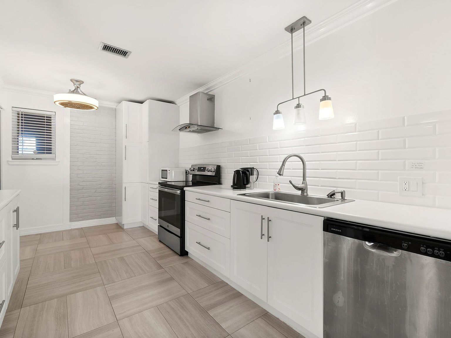 2824 Briarhurst Dr APT 14 Houston, TX 77057 - Thumbnail 4