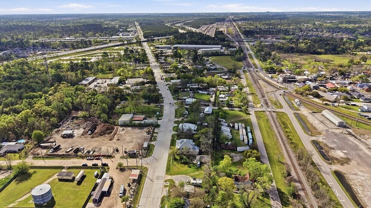 26623 Aldine Westfield Rd Spring, TX 77373 - Thumbnail 4