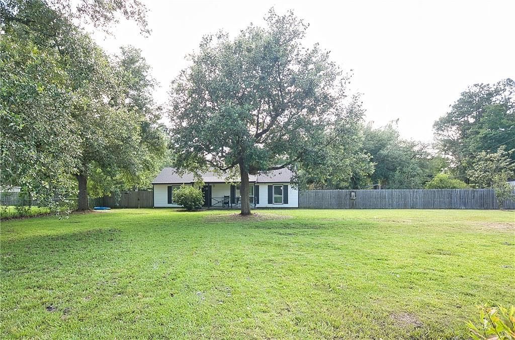 36186 Jessie Singletary Rd Pearl River, LA 70452 - Thumbnail 4