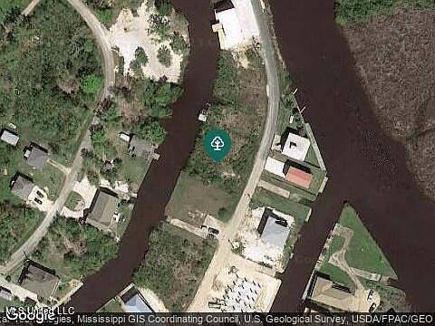 213 Skyline Dr Bay Saint Louis, MS 39520 - Thumbnail 4