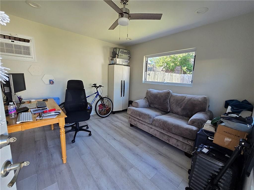 876 Lemoyne St New Orleans, LA 70124 - Thumbnail 4