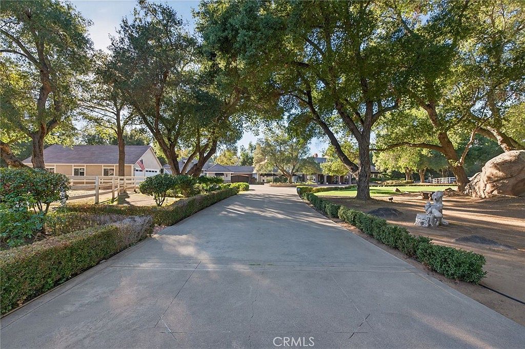 40833 Calle Bandido Murrieta, CA 92562 - Thumbnail 4