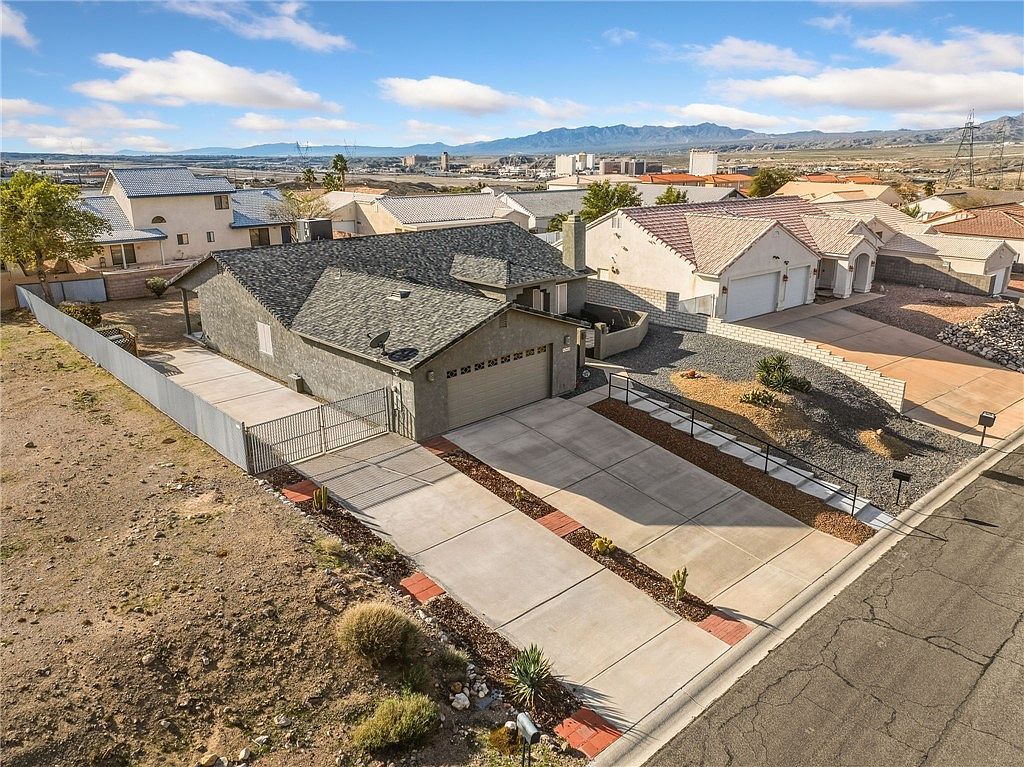 2434 Lake Ridge Ave Bullhead City, AZ 86429 - Thumbnail 4