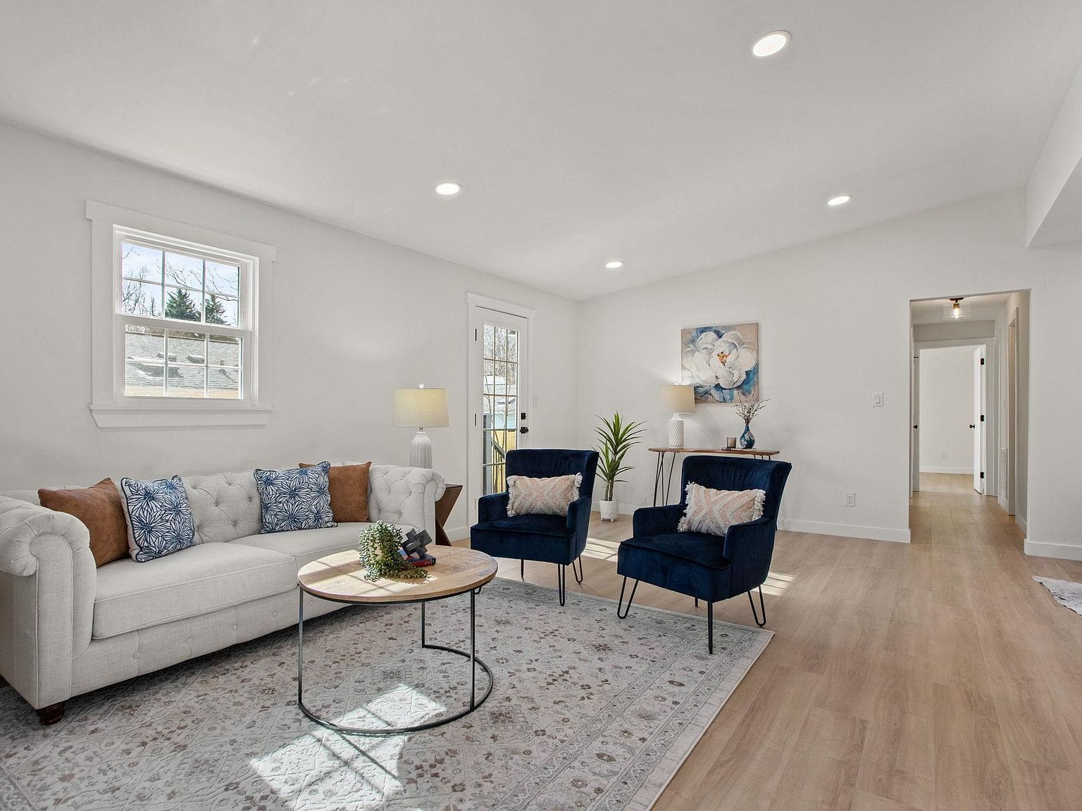 1005 Summit Dr Greenville, SC 29609 - Thumbnail 4