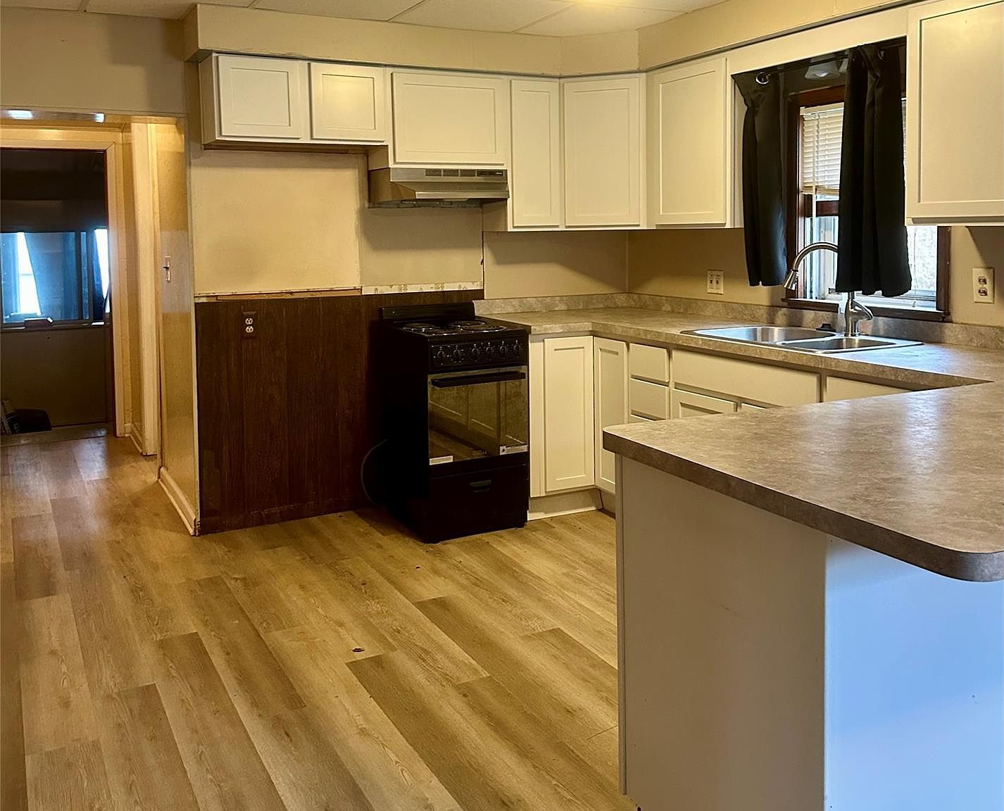 1125 E Commerce St Milford, MI 48381 - Thumbnail 4