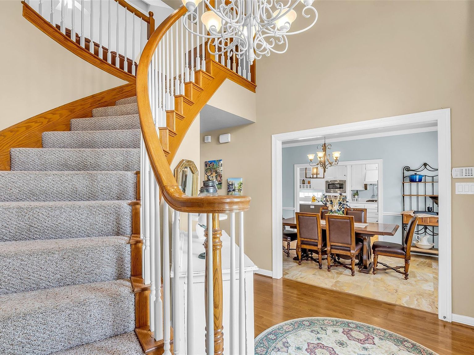 210 River Oaks Dr Mont Belvieu, TX 77523 - Thumbnail 4
