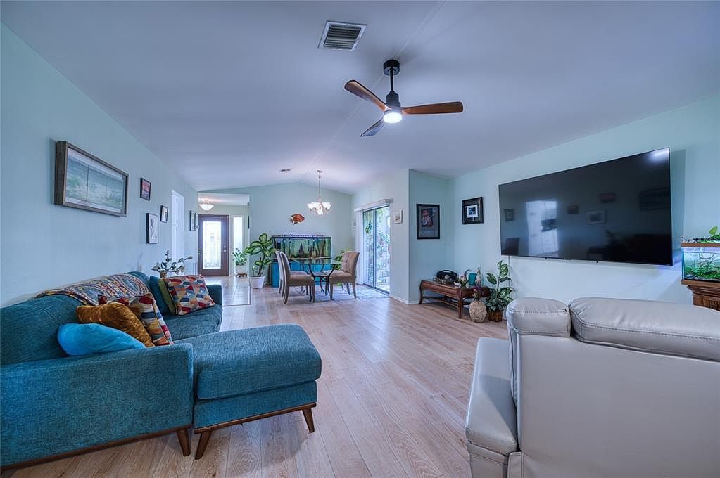 76 Sandstone Cir Venice, FL 34293 - Thumbnail 4