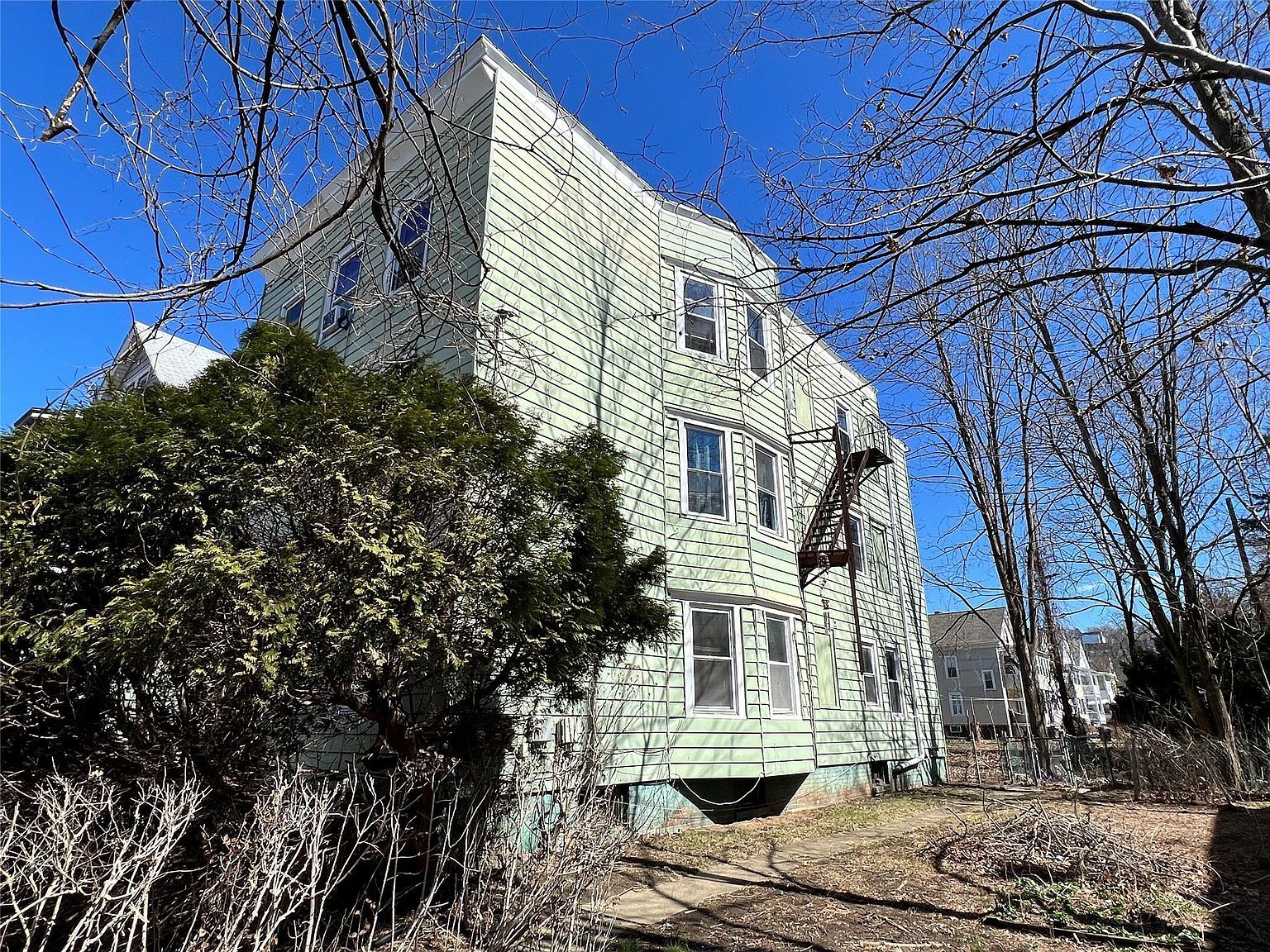 58 Lincoln Ave Poughkeepsie, NY 12601 - Thumbnail 4