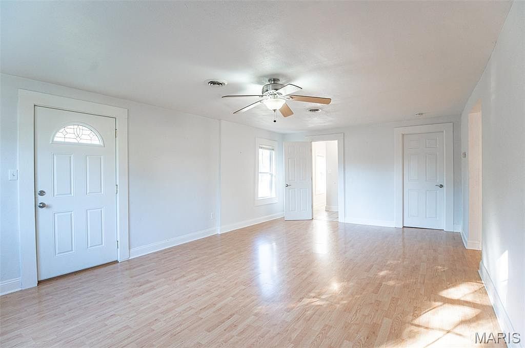 121 Anna St Saint James, MO 65559 - Thumbnail 4