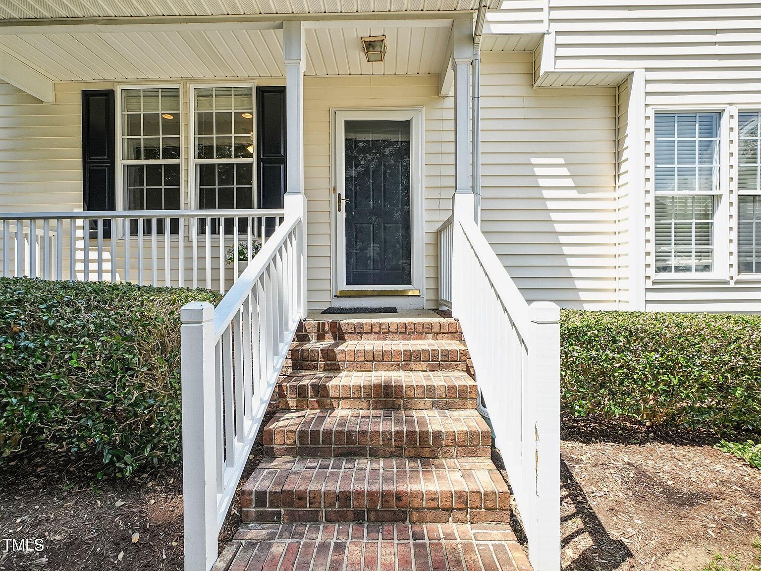 2228 Trailwood Valley Cir Raleigh, NC 27603 - Thumbnail 4