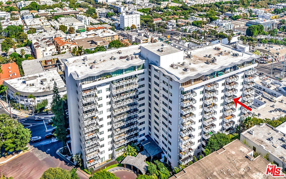 1155 N La Cienega Blvd APT 904 West Hollywood, CA 90069 - Thumbnail 4