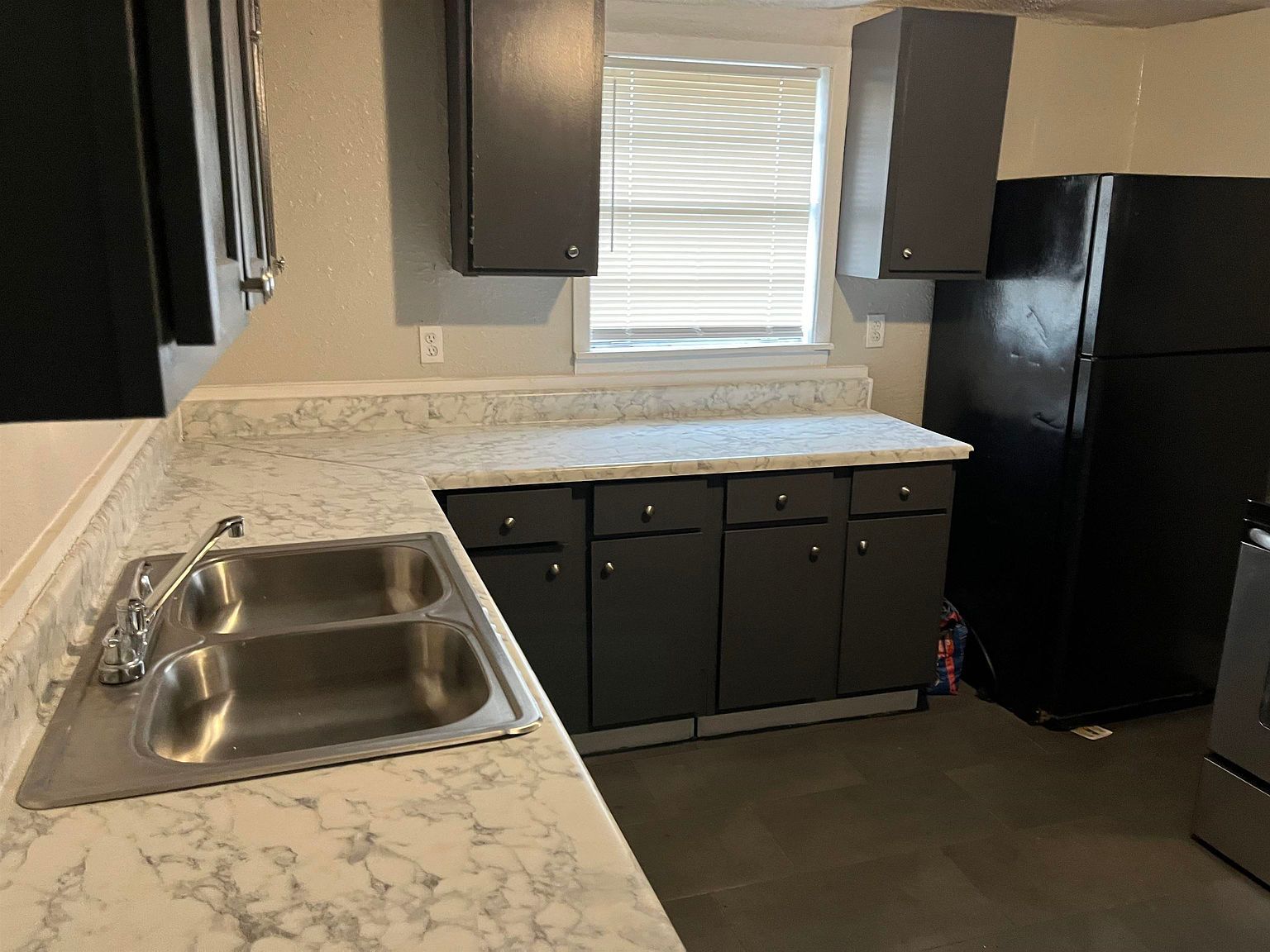 1366 Austin St Memphis, TN 38108 - Thumbnail 4