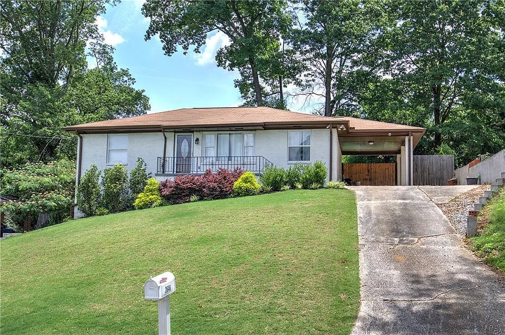 2646 Rockcliff Rd SE Atlanta, GA 30316 - Thumbnail 4