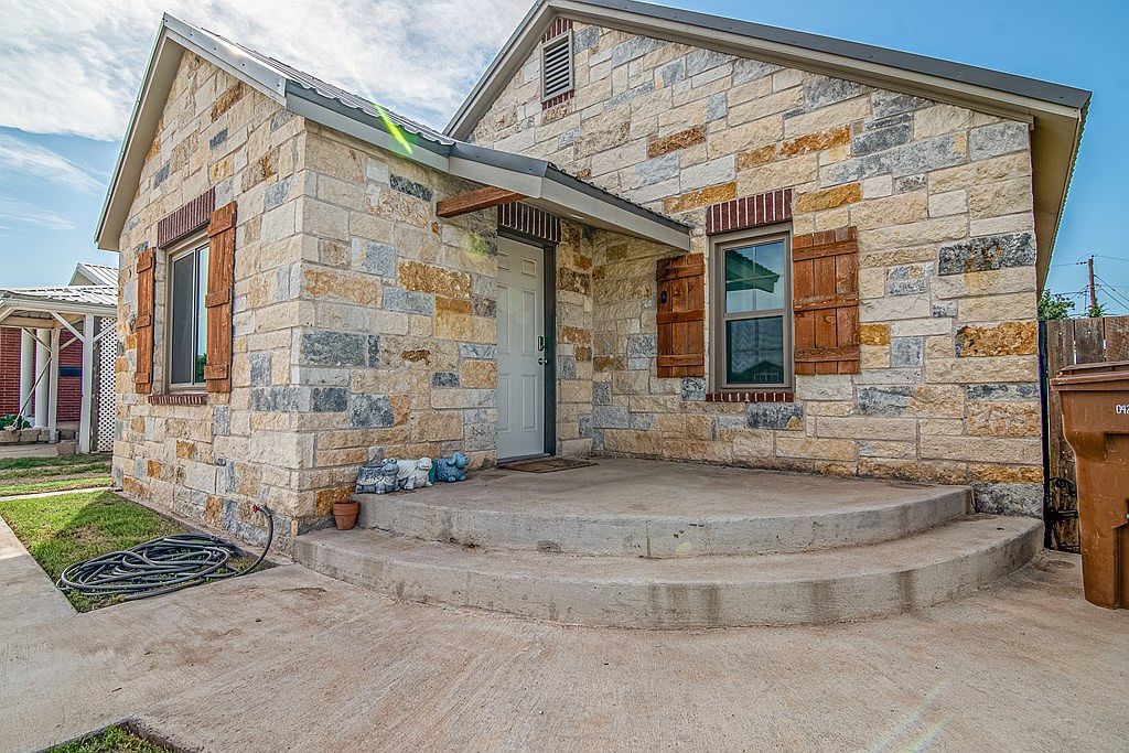 1109 E 13th St Big Spring, TX 79720 - Thumbnail 4