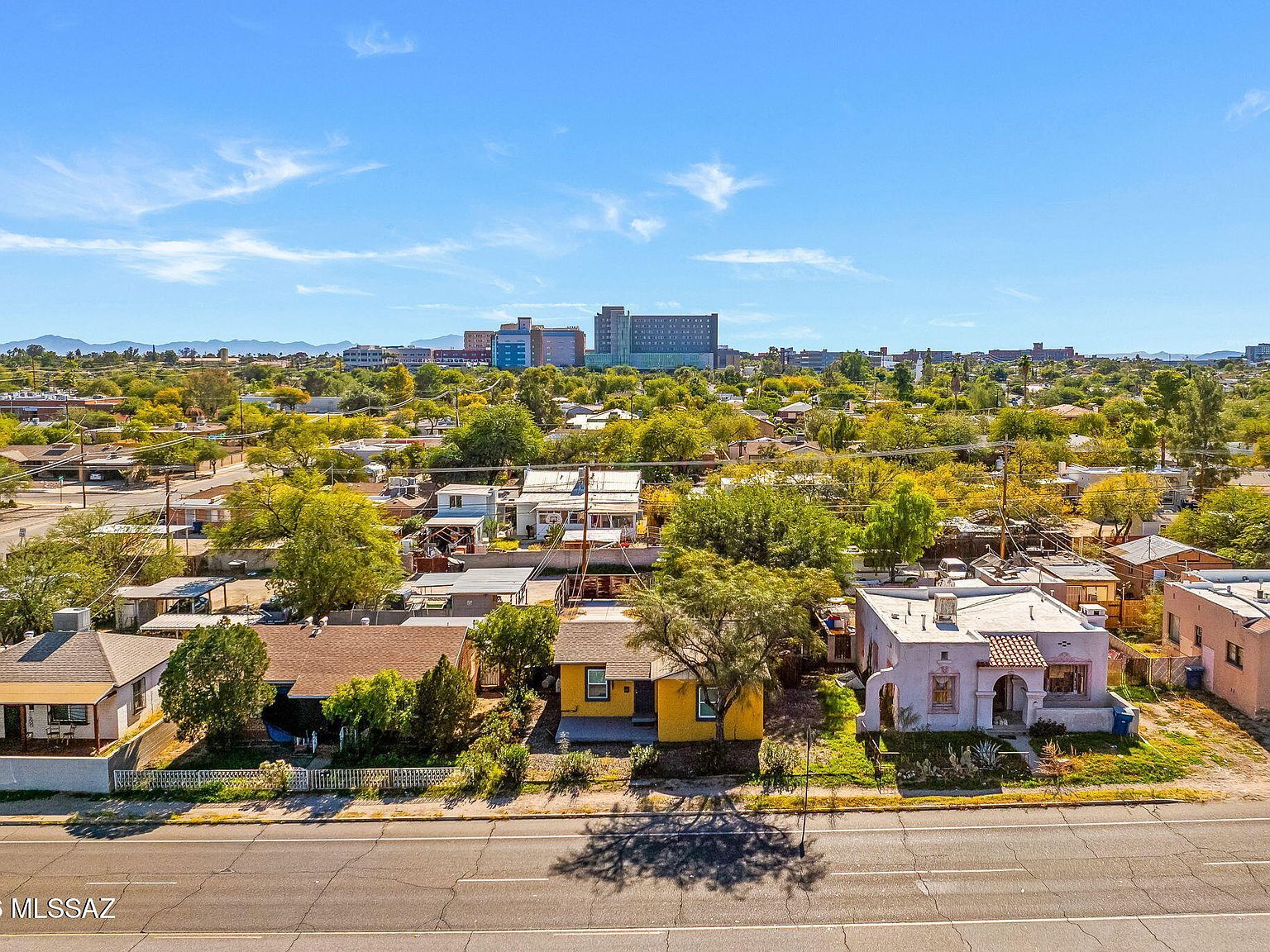 1628 E Grant Rd Tucson, AZ 85719 - Thumbnail 4