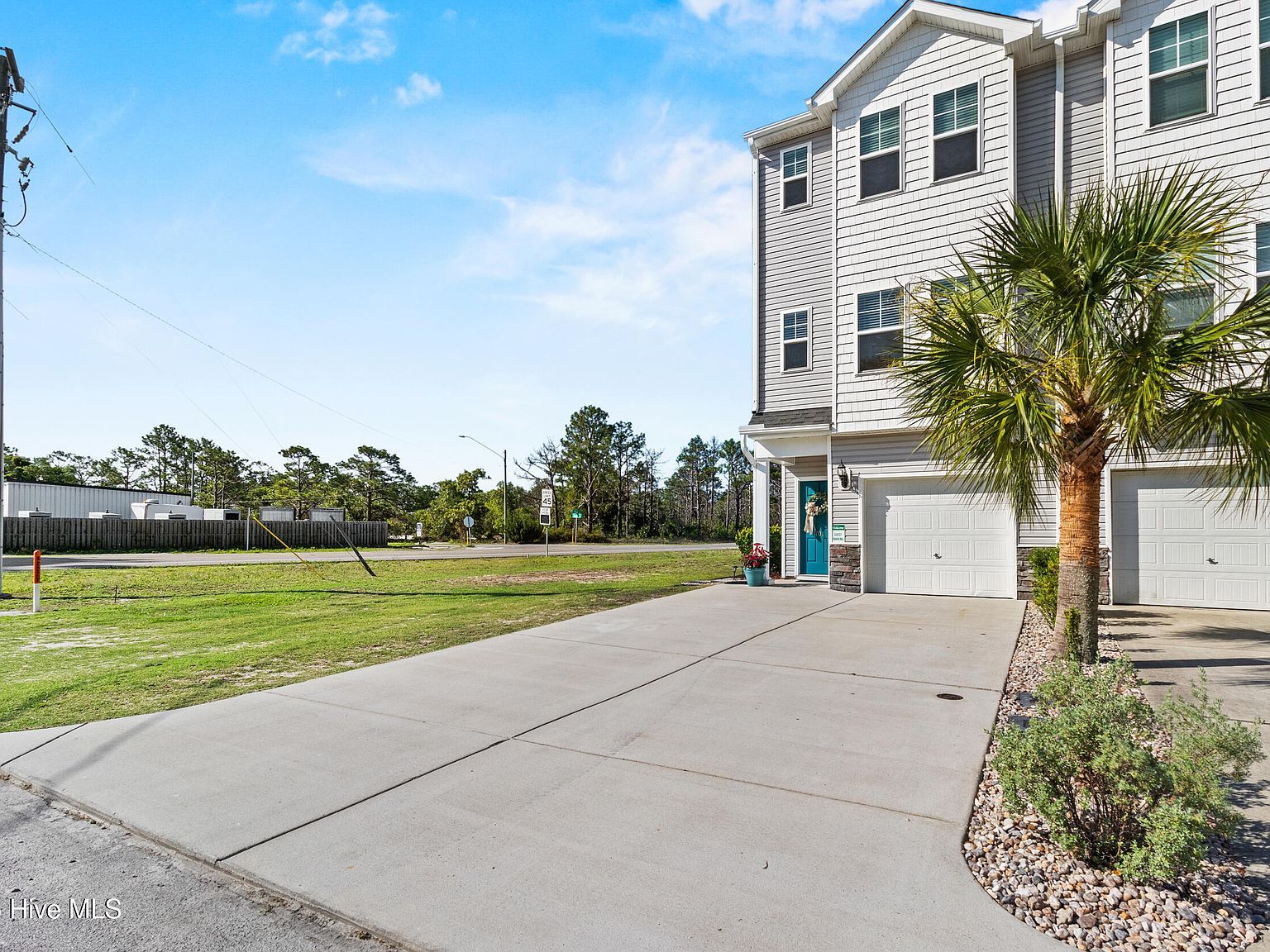 701 Elton Ave #1 Carolina Beach, NC 28428 - Thumbnail 4