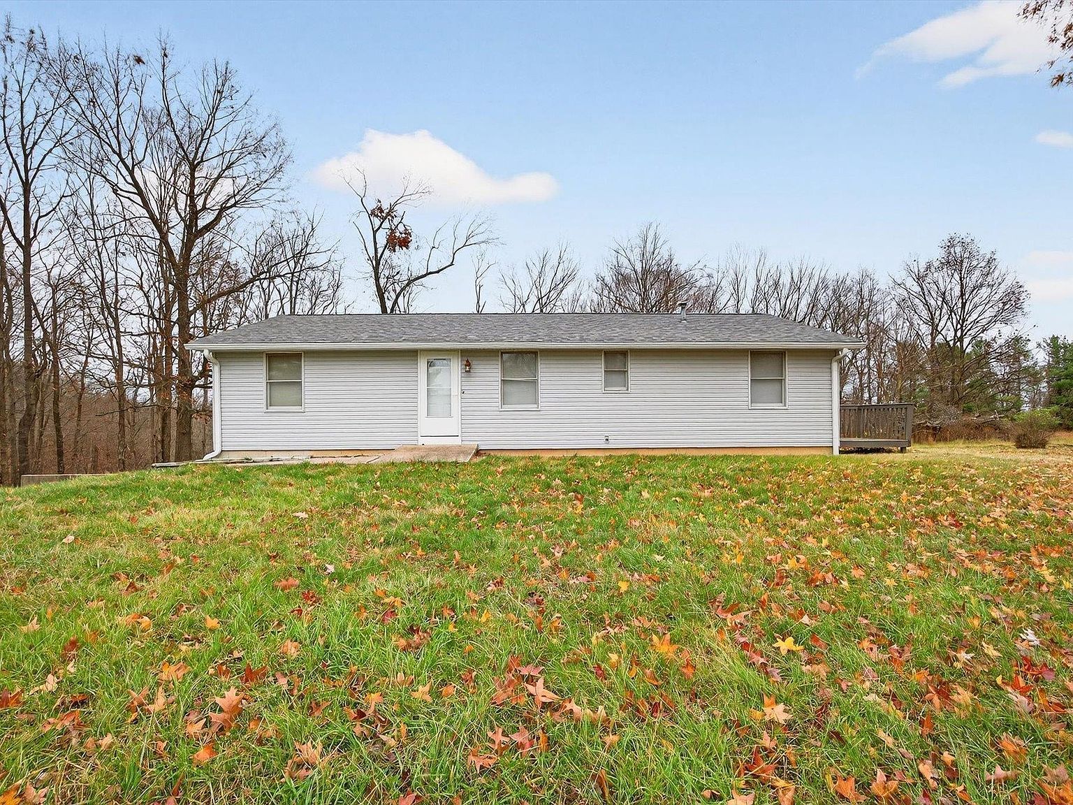 4496 Blue Springs Dr Spencer, IN 47460 - Thumbnail 4