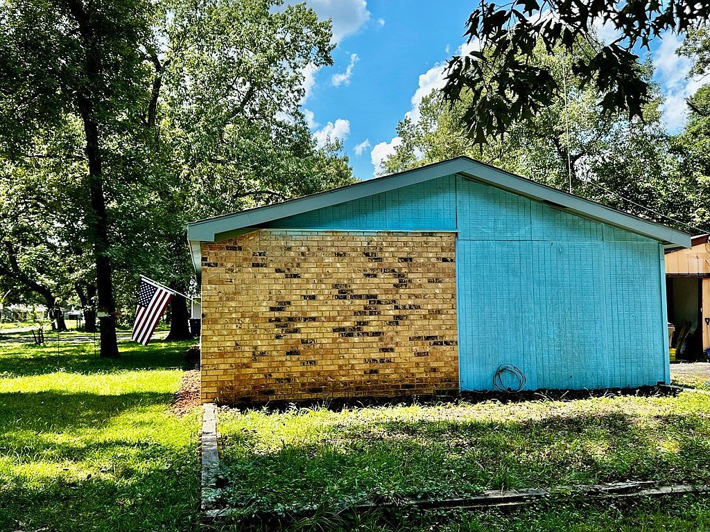 2301 An County Rd #2209 Palestine, TX 75803 - Thumbnail 4