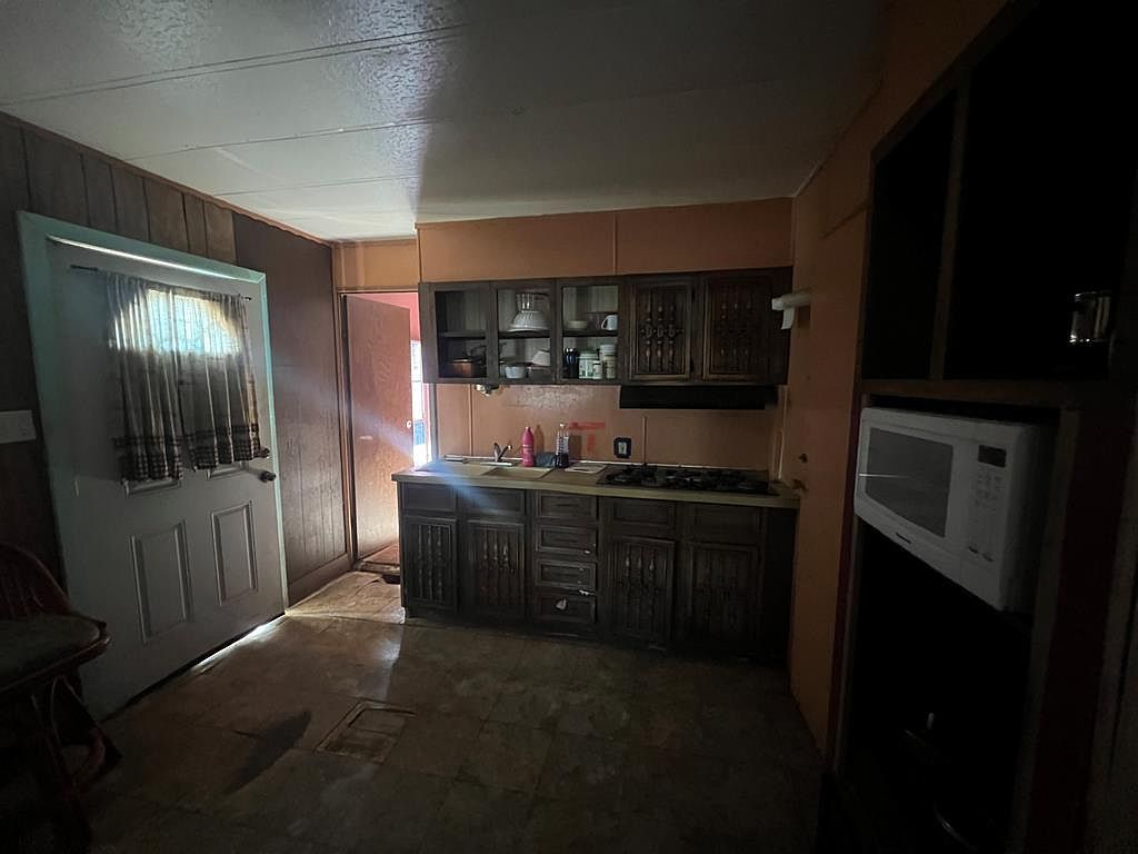 261 An County Rd #366 Palestine, TX 75803 - Thumbnail 4