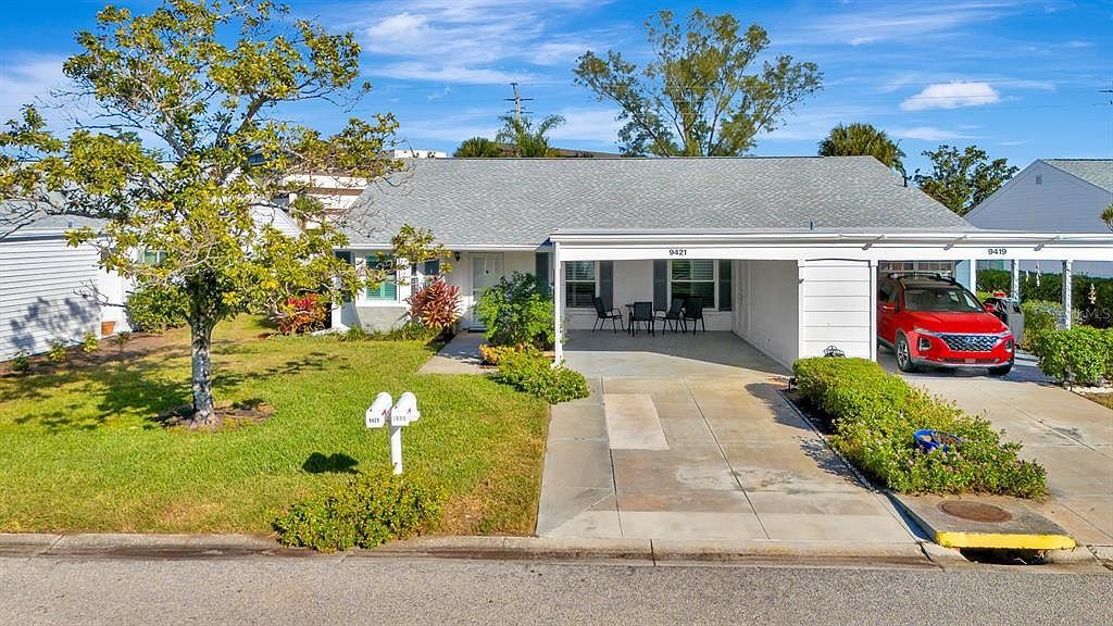 9421 Kingston Dr Bradenton, FL 34210 - Thumbnail 4