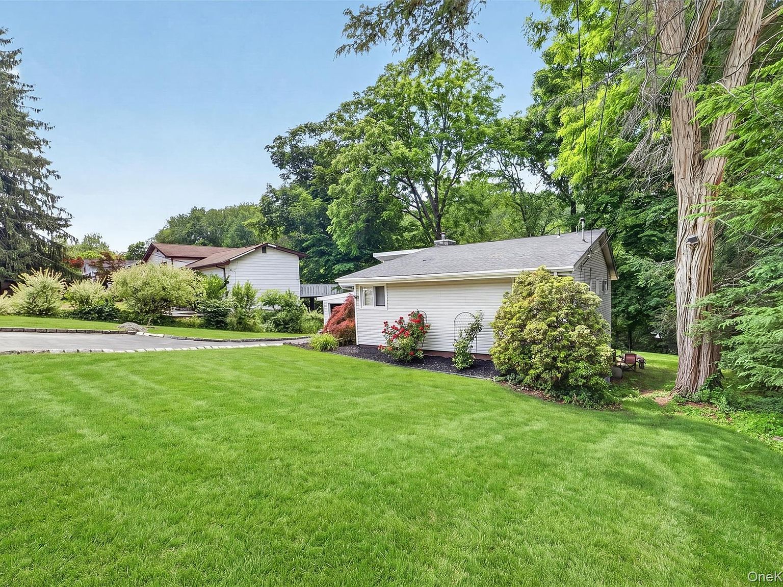 35 Wheeler Dr Cortlandt Manor, NY 10567 - Thumbnail 4