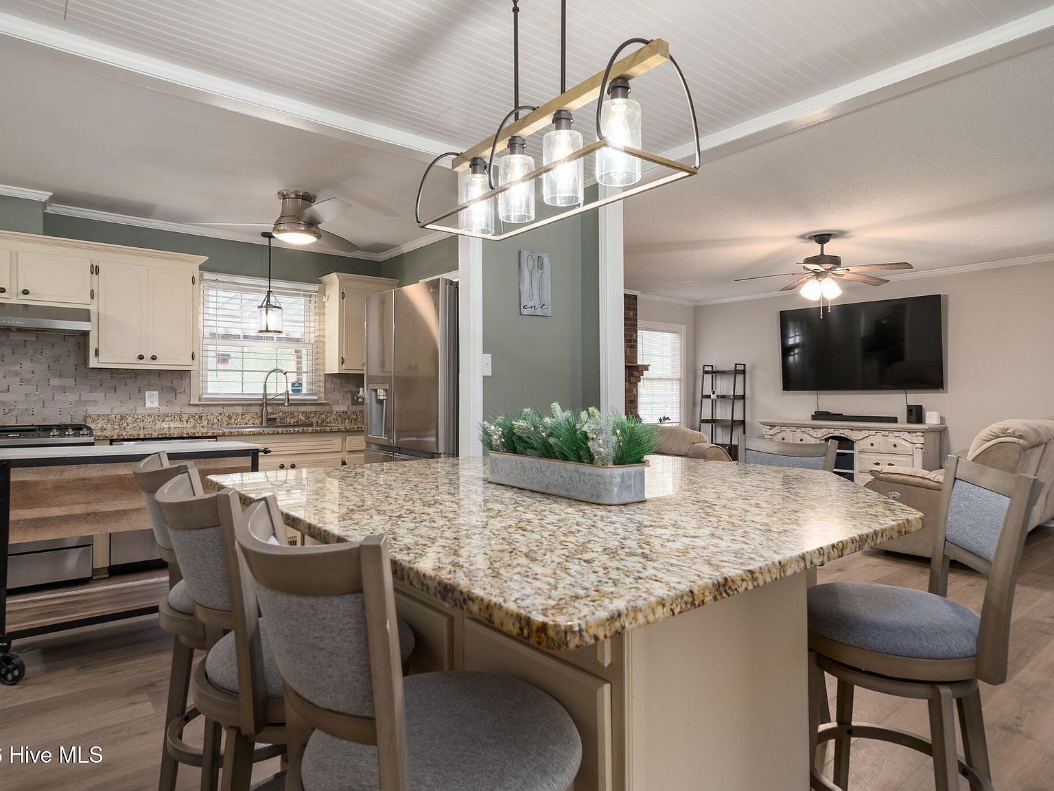 4905 Cypress Shores Dr New Bern, NC 28562 - Thumbnail 4