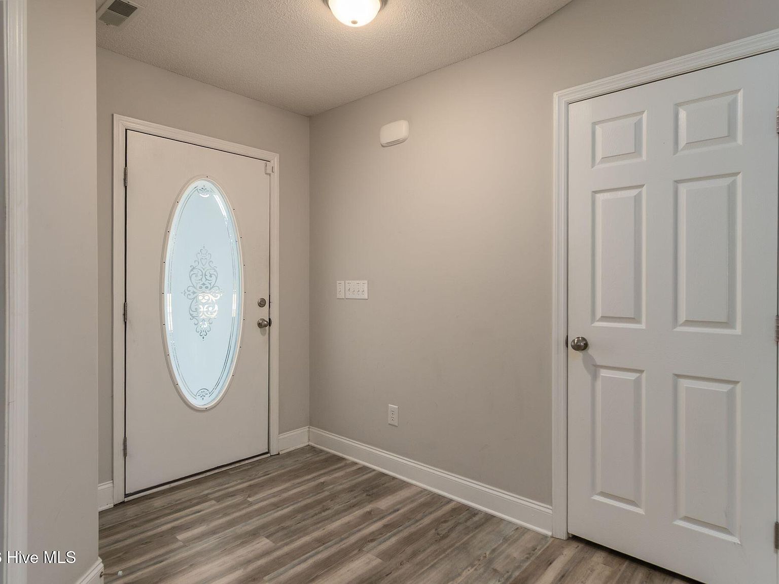 321 Barbara Dr New Bern, NC 28562 - Thumbnail 4