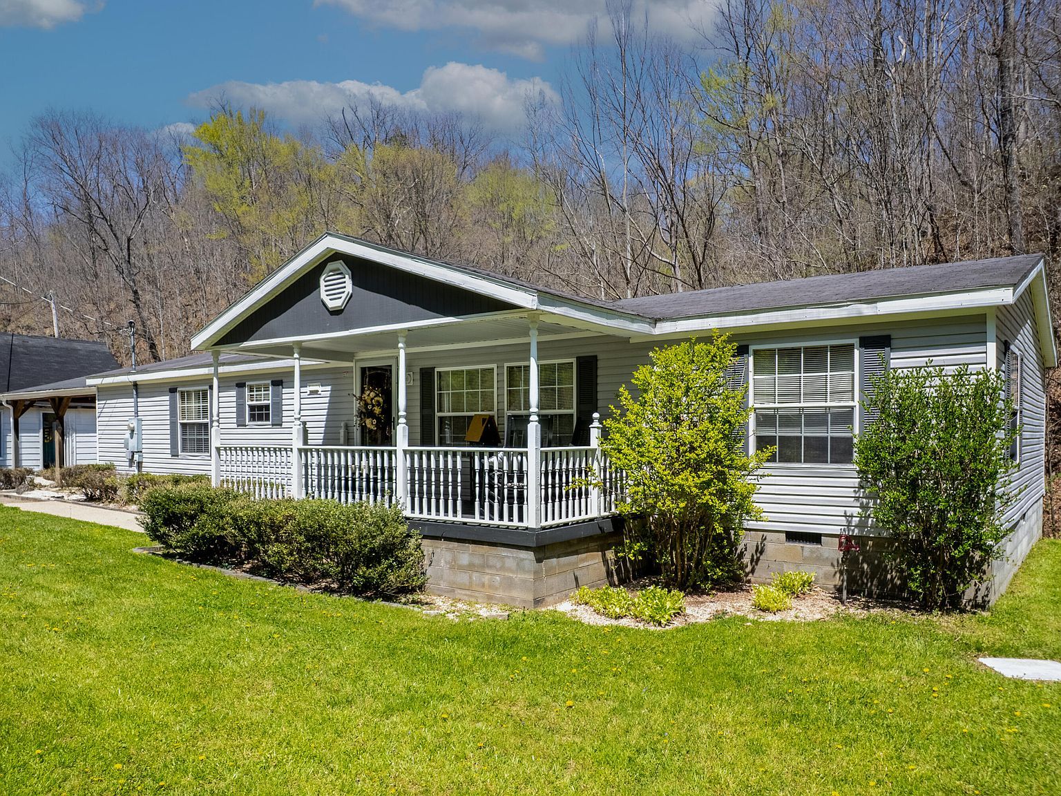 10342 Us Highway 460 Salyersville, KY 41465 - Thumbnail 4