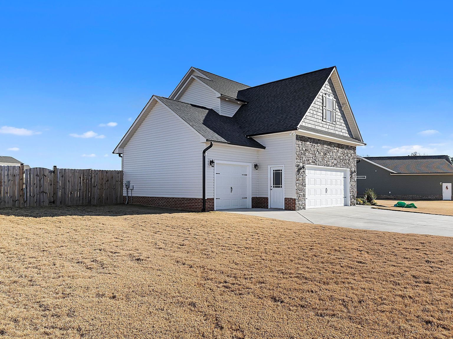 191 Hazelwood Rd Lillington, NC 27546 - Thumbnail 4