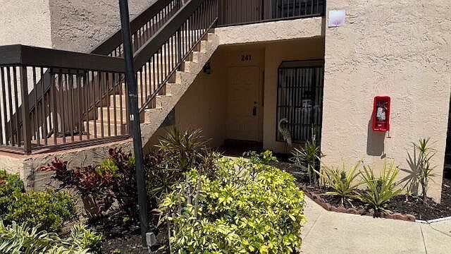 2209 SW 15th St APT 241 Deerfield Beach, FL 33442 - Thumbnail 4