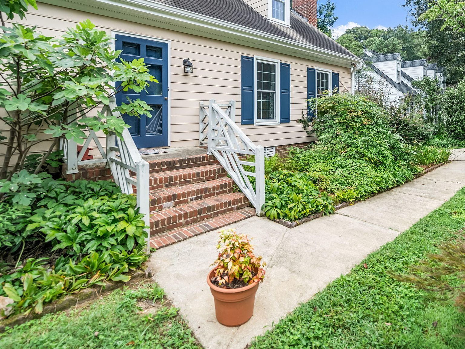 102 Joel Ct Cary, NC 27513 - Thumbnail 4