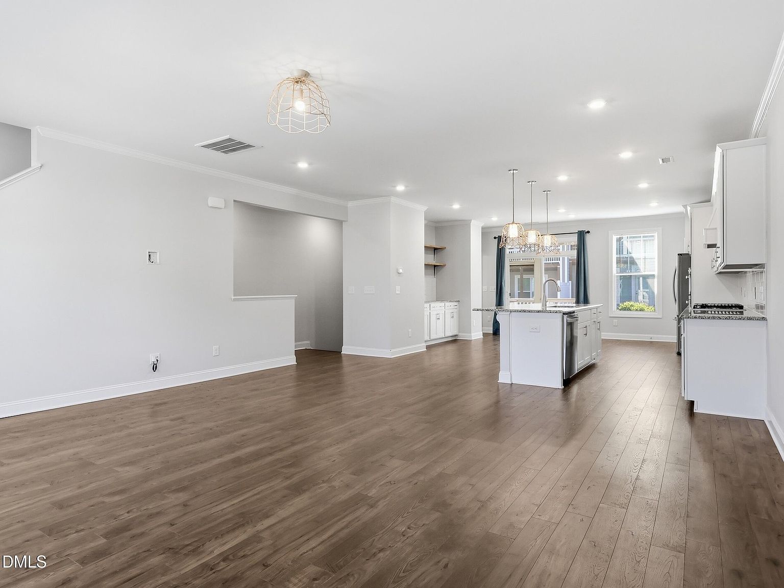 8403 Garnet Rose Ln Raleigh, NC 27615 - Thumbnail 4