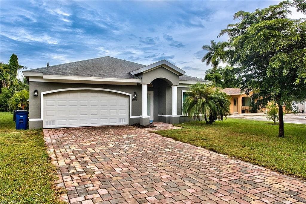 10091 Georgia St Bonita Springs, FL 34135 - Thumbnail 4
