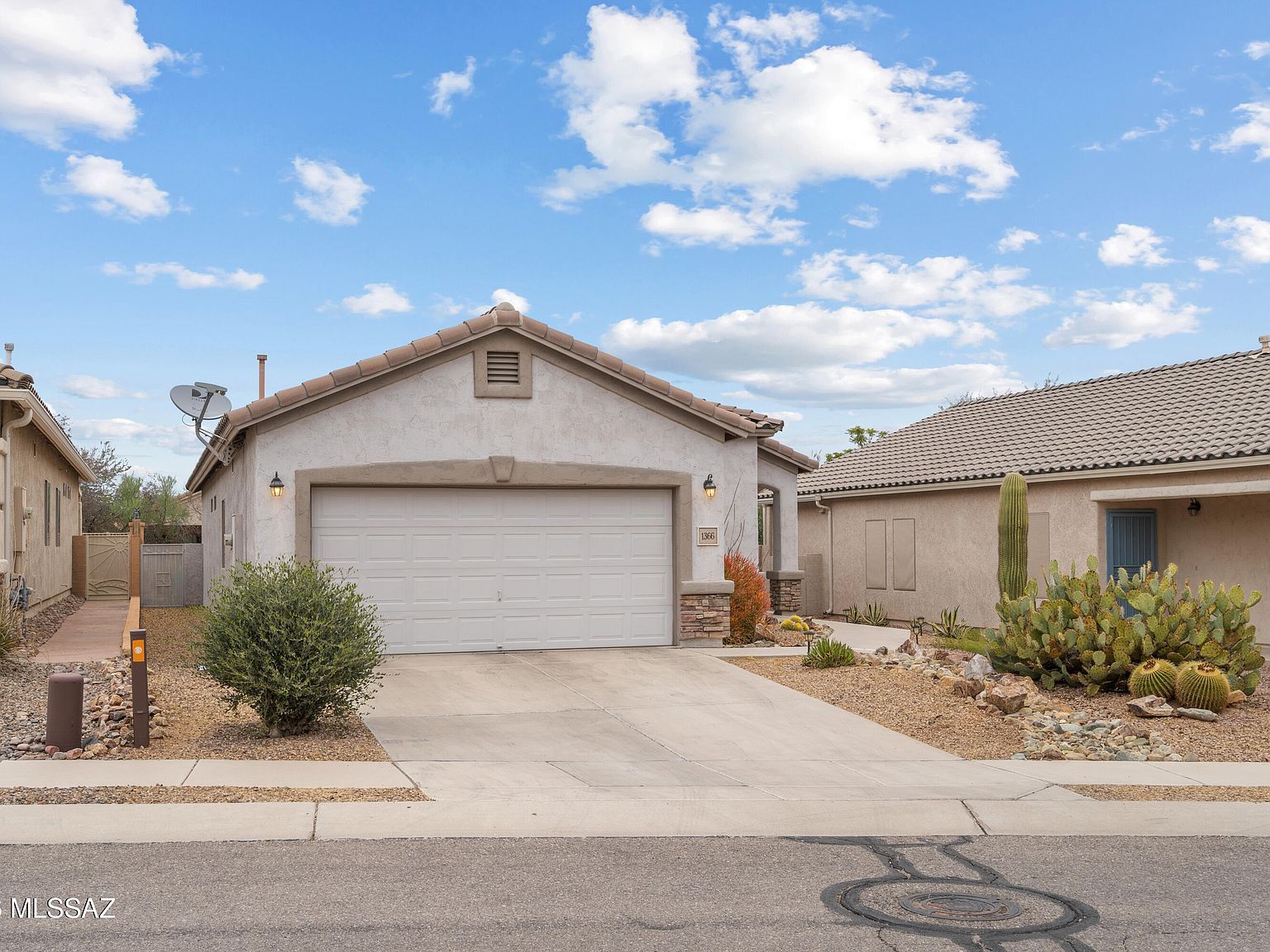 1366 W Calle Las Guijas Sahuarita, AZ 85629 - Thumbnail 4