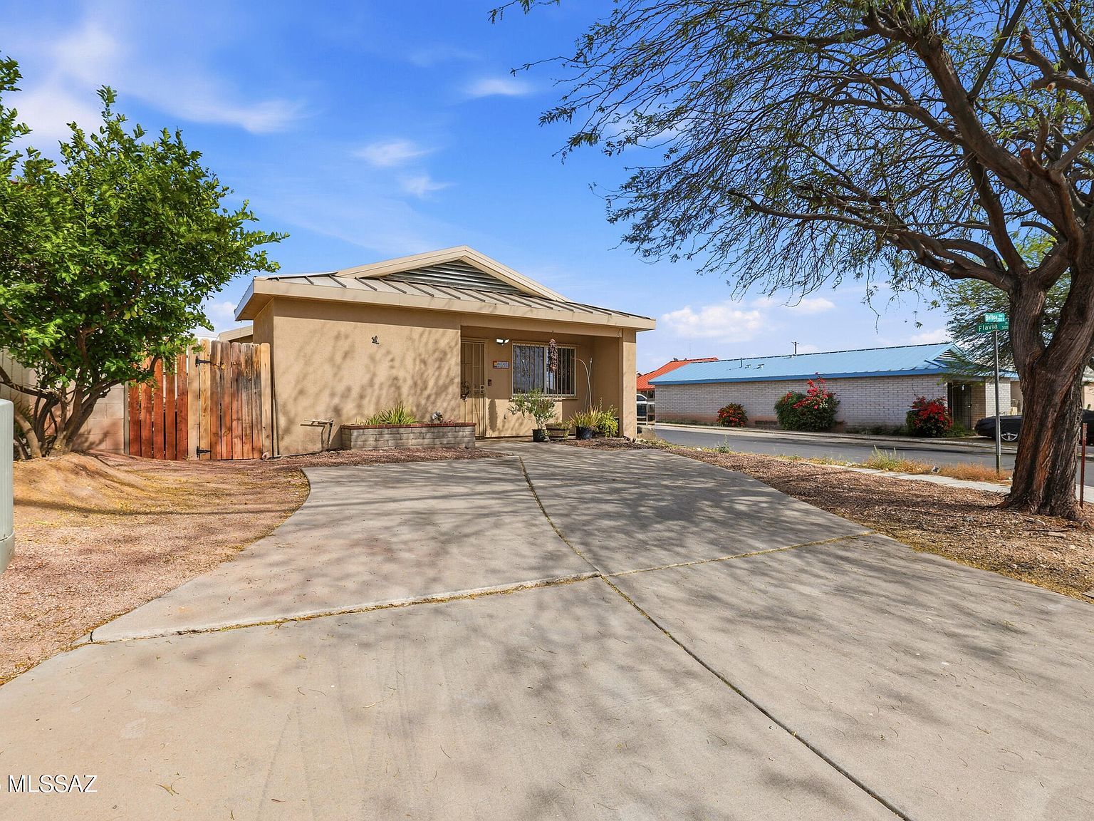 2526 N Balboa Ave Tucson, AZ 85705 - Thumbnail 4