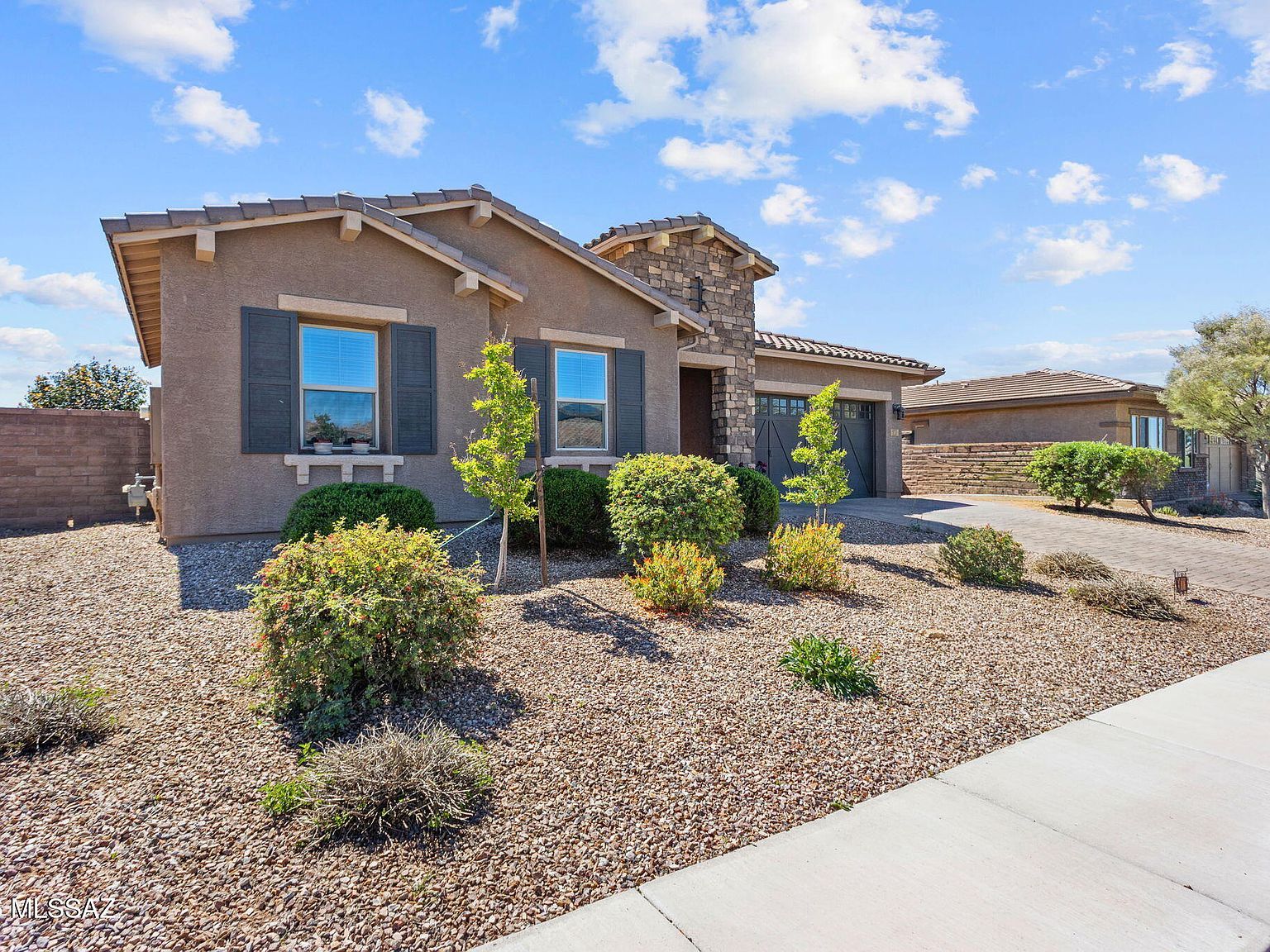 977 W Golden Barrel Ct Oro Valley, AZ 85755 - Thumbnail 4