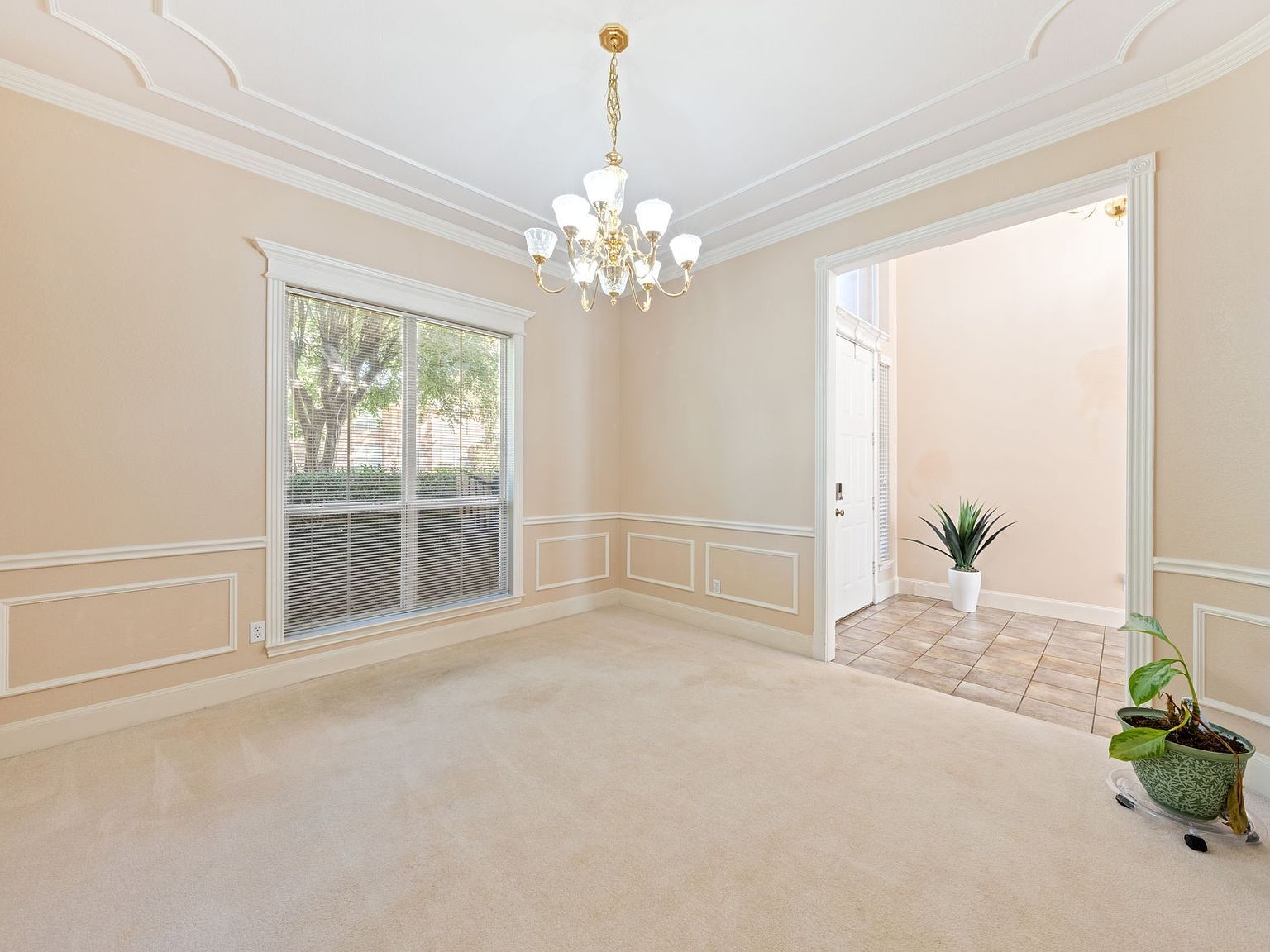 501 Ashburne Glen Cir Ovilla, TX 75154 - Thumbnail 4