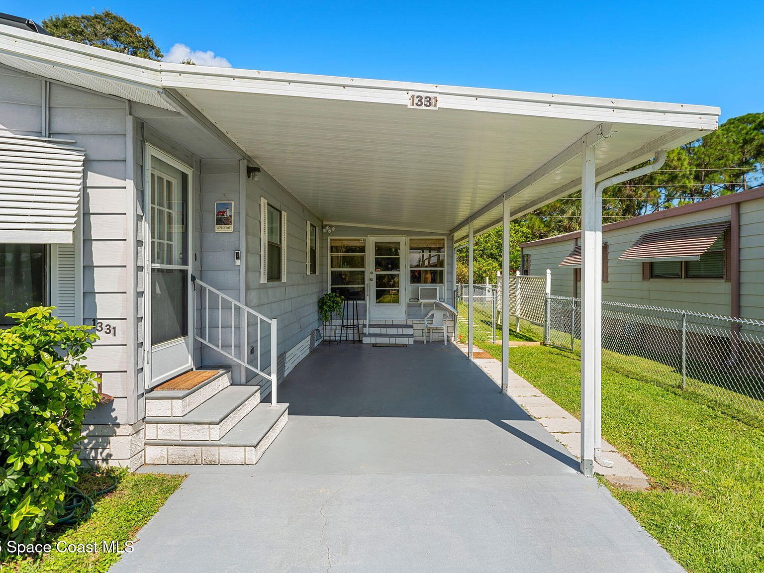 1331 Barefoot Cir Barefoot Bay, FL 32976 - Thumbnail 4