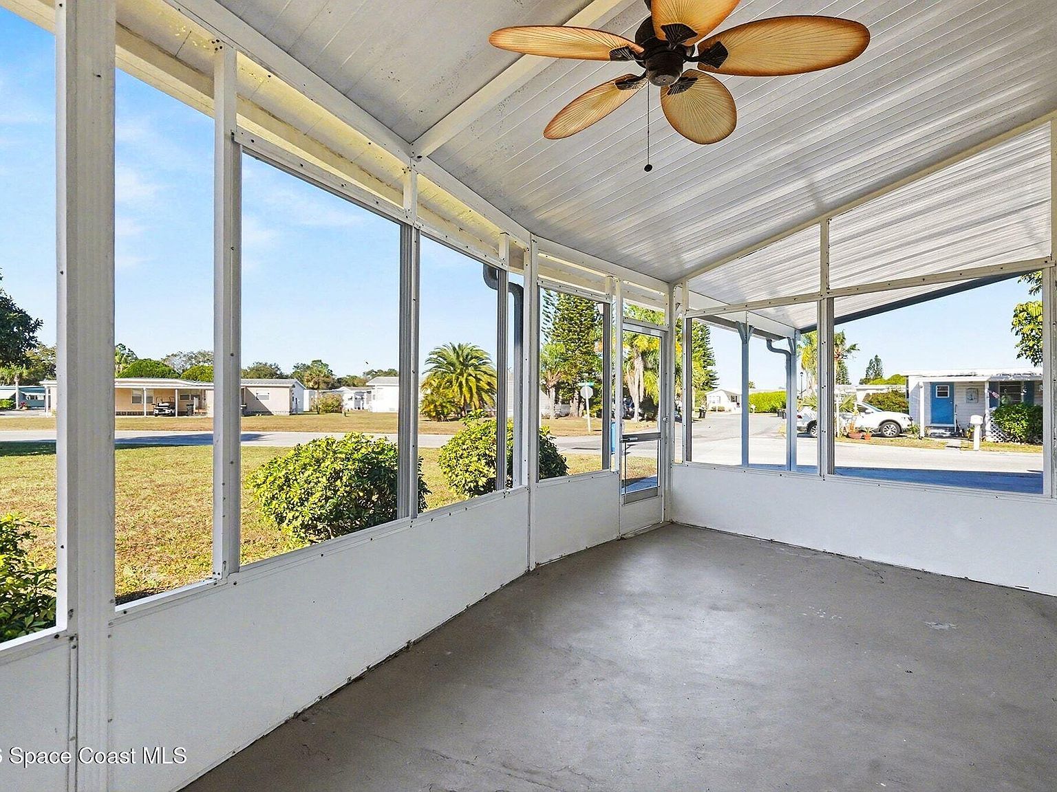 110 Holiday Park Blvd NE Palm Bay, FL 32907 - Thumbnail 4