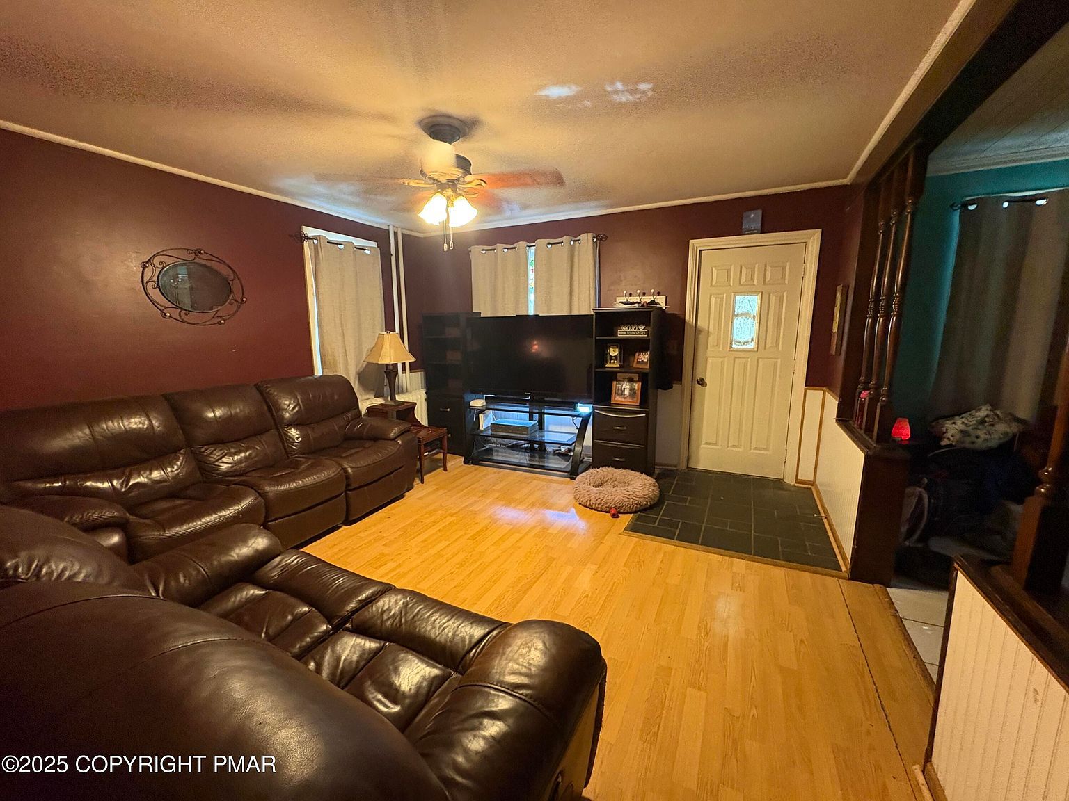 609 Pennsylvania Ave Roseto, PA 18013 - Thumbnail 4