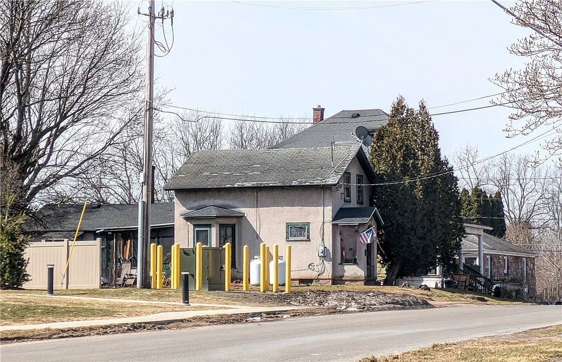 110 Beaver St Albion, NY 14411 | Single Family